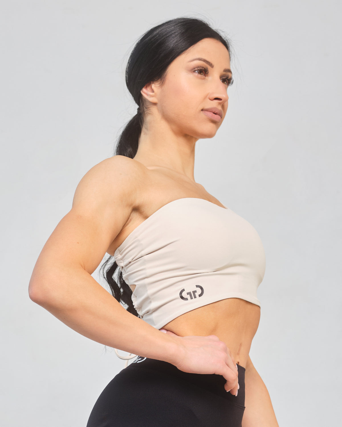 Cream Crossback Bralette for Women – Seamless, Light Support Gym Wear | Soft Breathable Fabric