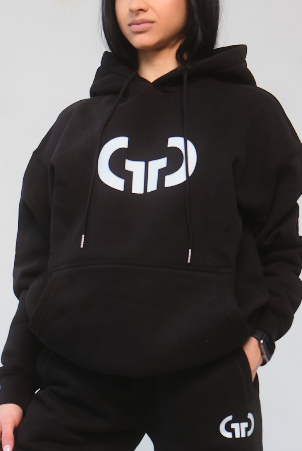 Athleisure Hoodie for Women in Black – Ultra-Soft Fabric, Relaxed Fit with Drawstring Hood & Pockets