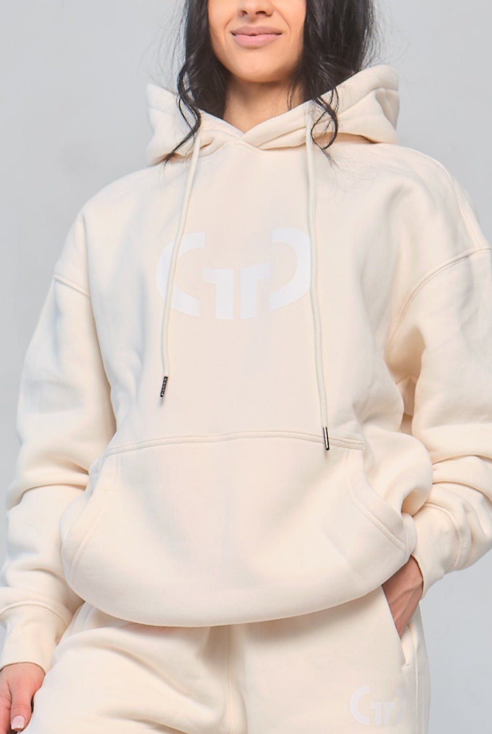 Athleisure Hoodie for Women in Cream – Ultra-Soft Fabric, Relaxed Fit with Drawstring Hood & Pockets