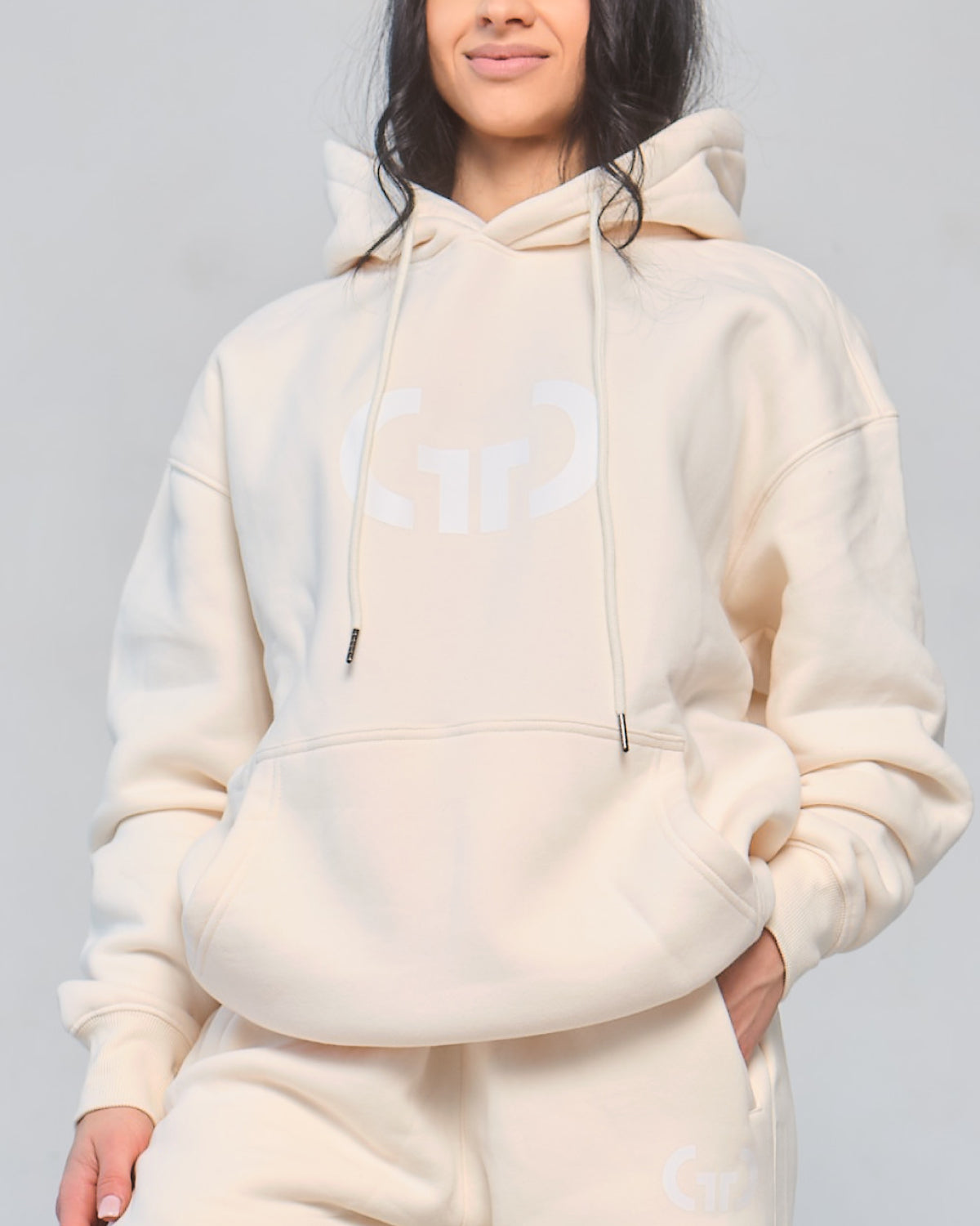 Athleisure Hoodie for Women in Cream – Ultra-Soft Fabric, Relaxed Fit with Drawstring Hood & Pockets