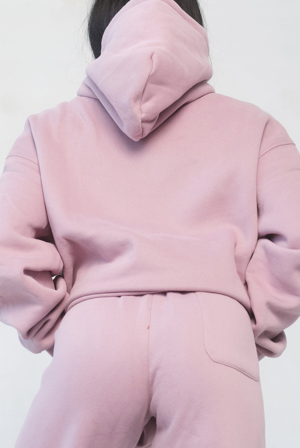 Athleisure Hoodie for Women in Pink – Ultra-Soft Fabric, Relaxed Fit with Drawstring Hood & Pockets