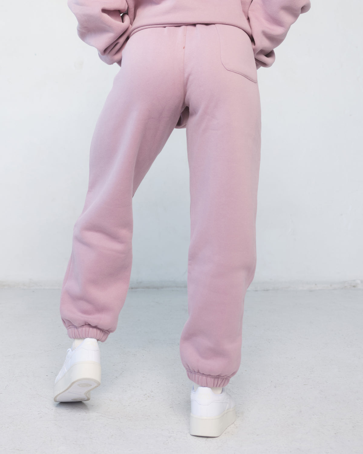 Trackpant for Women in Pink – Tapered Leg, Adjustable Waistband, Soft Breathable Fabric for Comfort & Style