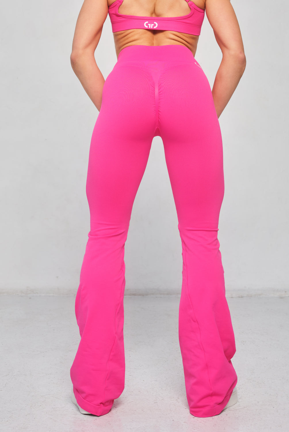 Scrunch Flare Trousers for Women in Pink – Figure-Enhancing Fit with Flared Leg and Scrunch Detail