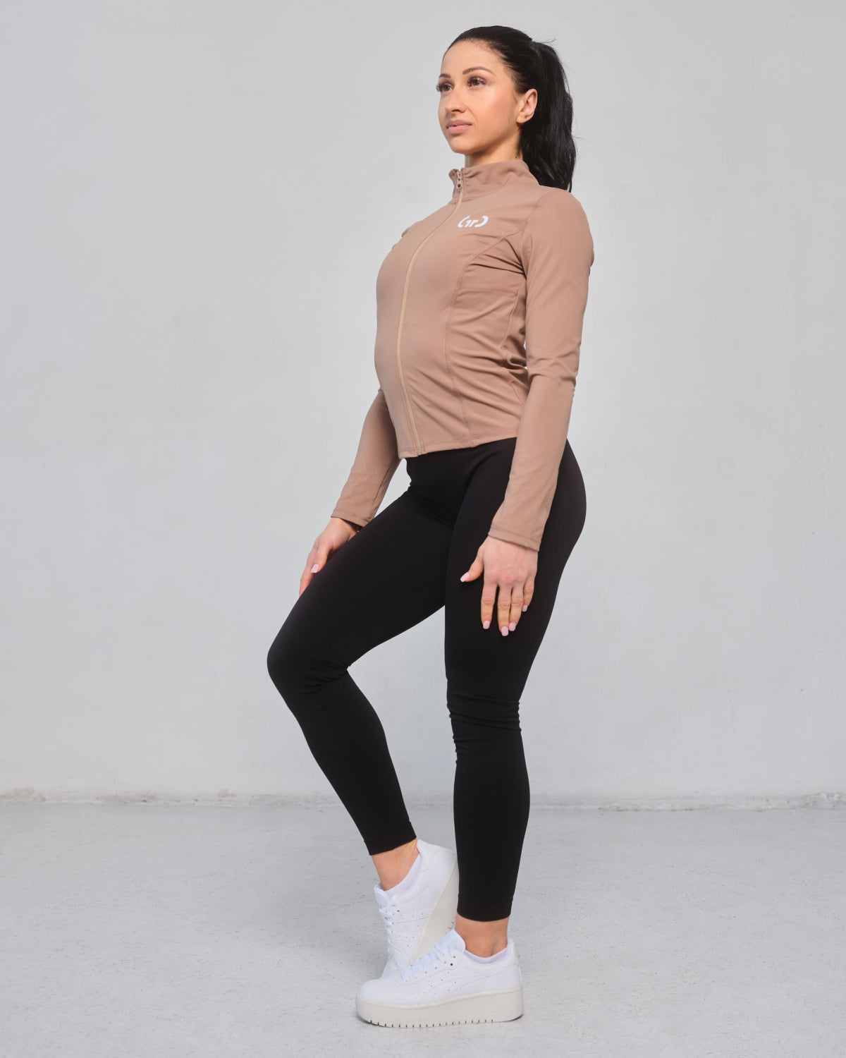 Scrunch Tight for Women in Black – High-Waisted, Figure-Flattering Tights with Stretch Fabric