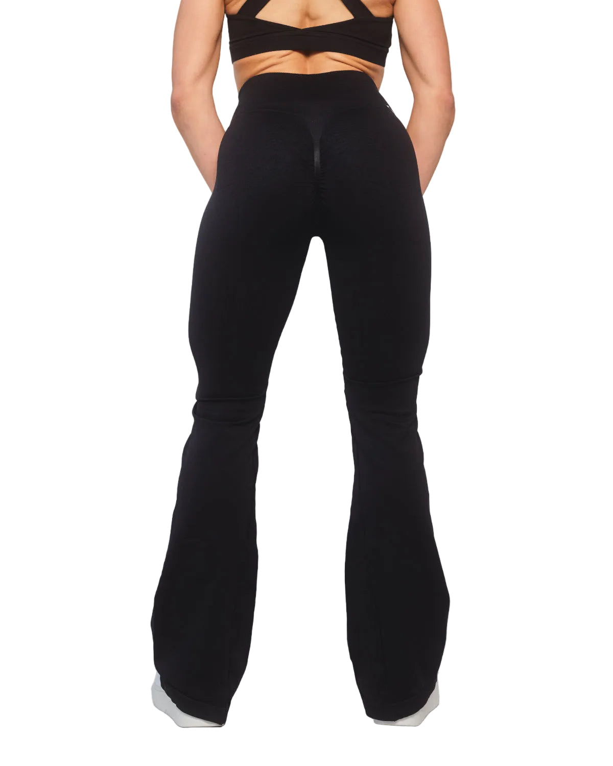 Scrunch Flare Trousers for Women in Black – Figure-Enhancing Fit with Flared Leg and Scrunch Detail